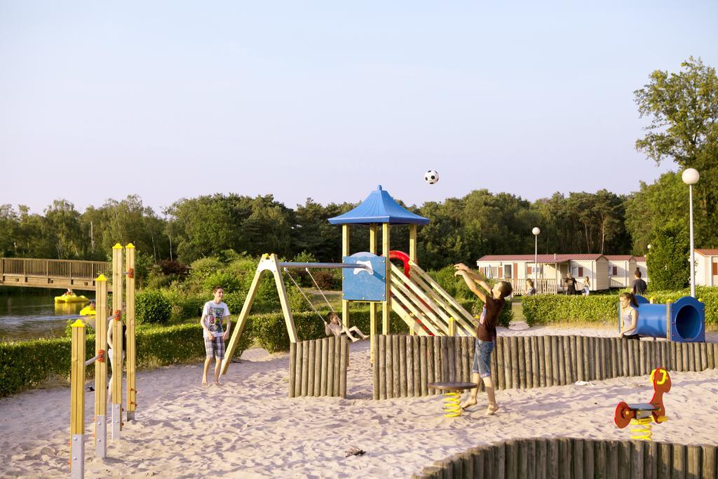 Oostappen Vakantiepark Zilverstrand Мол Экстерьер фото